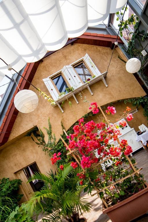 Hotel Luka Радом Экстерьер фото